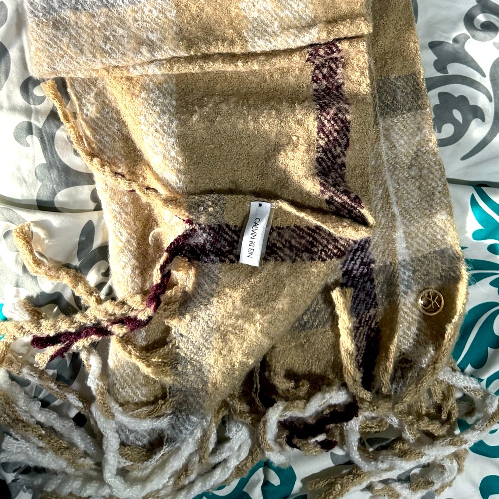 Calvin Klein oversized scarf